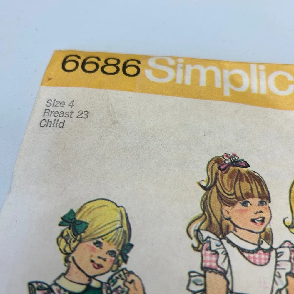 Simplicity Vintage 1970's Pattern #6686 Girls Dress/Pinafore 2 Lengths‎ Size 4